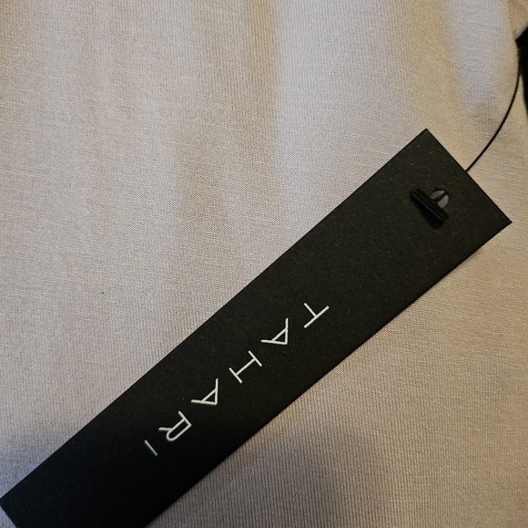 Tahari Crossover Back Tee - Picture 6 of 6